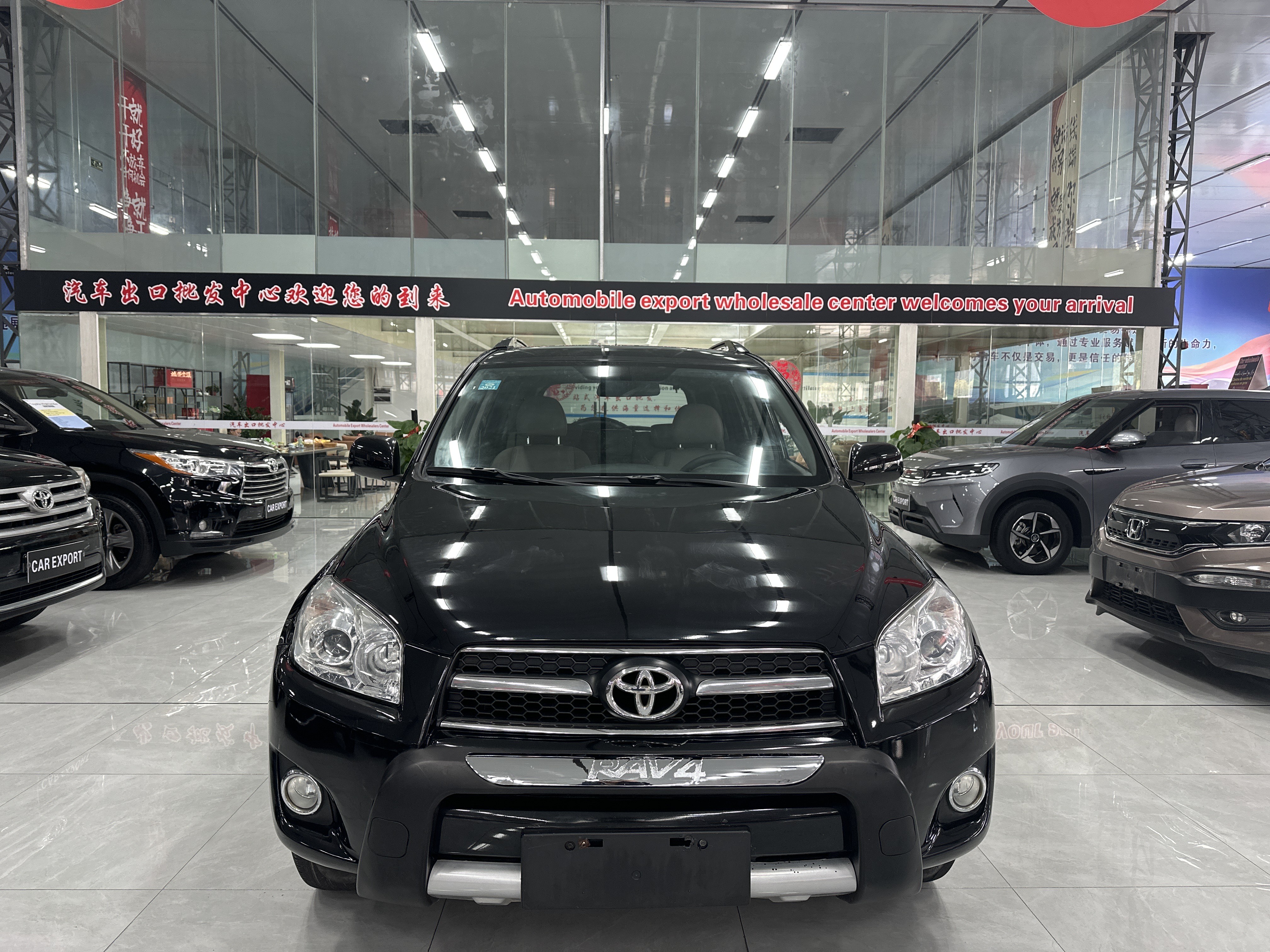丰田 RAV4荣放 2011