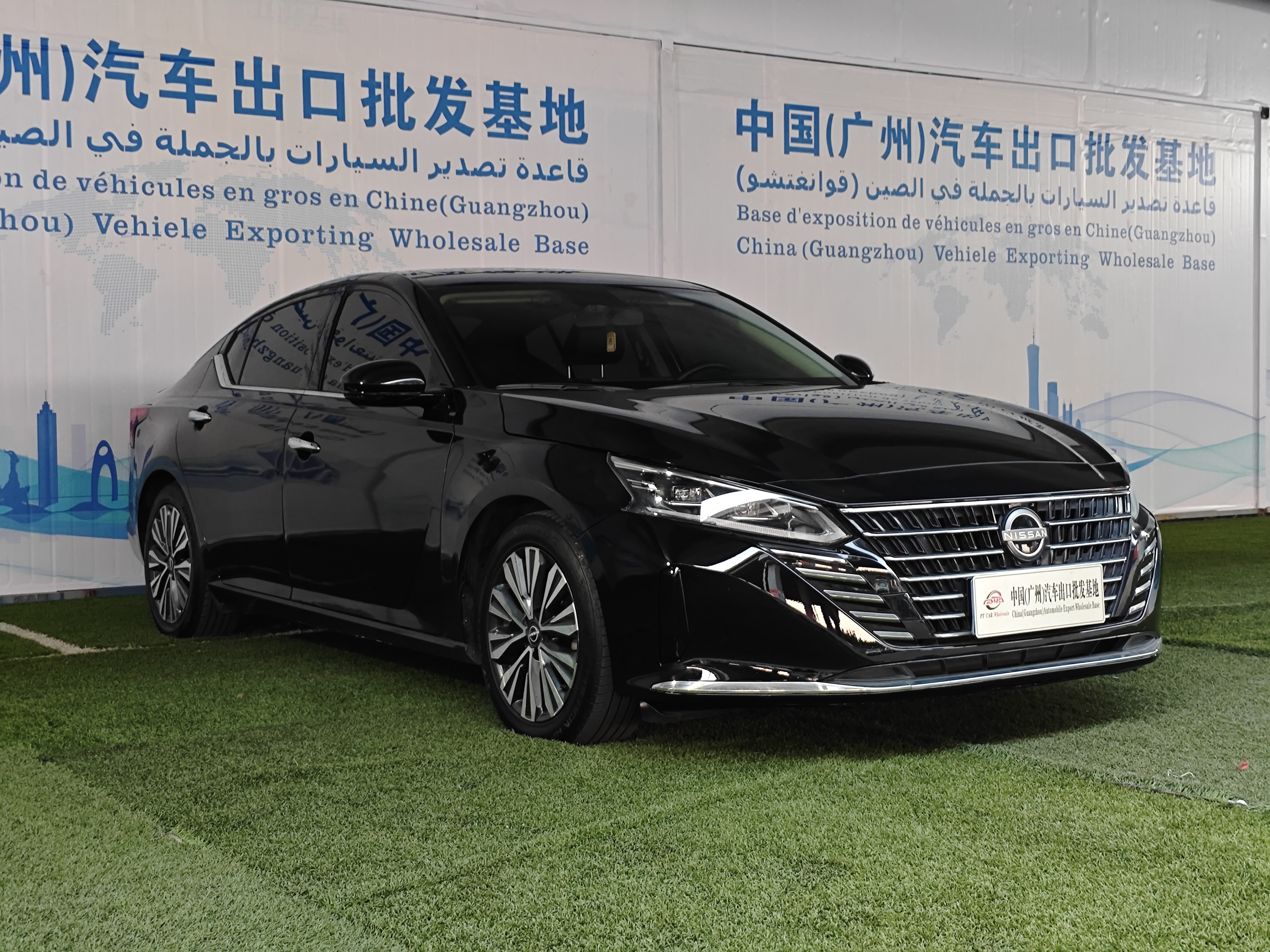 日产天籁2022款2.0L无级XE纯享版 202304km